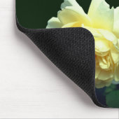 Personalisierte gelbe Rosenblumen Mousepad (Ecke)