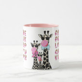 Personalisierte Giraffe Rosa Alphabet  Tasse (Zentrum)
