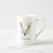 Personalisierte goldene Blumenmonogramm-Initiale V Porzellantasse (Rechts)
