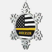 Personalisierte Goldline-Flagge US 911-Dispatcher Schneeflocken Zinn-Ornament (Rechts)