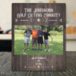 Personalisierte Golf Plaque - 8 x 10 Keepake Fotoplatte<br><div class="desc">Mit dieser hübschen 8x10 personalisierten Foto-Plakette können Sie die Erinnerungen Ihres jährlichen Golfurlaubs stilvoll bewahren. Mit einem hochwertigen Druck Ihres Team- oder Event-Fotos verfügt diese Gedenktafel über eine bequeme Sohle für eine einfache Darstellung auf jeder Fläche. Machen Sie es zu einem wirklich einzigartigen Sake, indem Sie das Jahr, den Veranstaltungsnamen...</div>