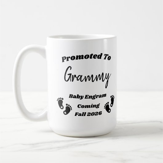 Personalisierte Grammy Baby Reveal Tasse (Links)