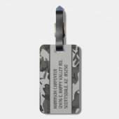 Personalisierte graue Camouflage Gepäckanhänger (Rückseite vertikal)