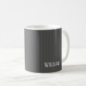 Personalisierte graue Pinstreifen Kaffeetasse (VorderseiteRechts)