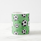 Personalisierte grüne Fußball-Tasse Kaffeetasse (Mittel)