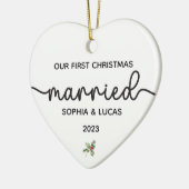 Personalisierte Heiratsweihnachtskugel Keramik Ornament (Links)