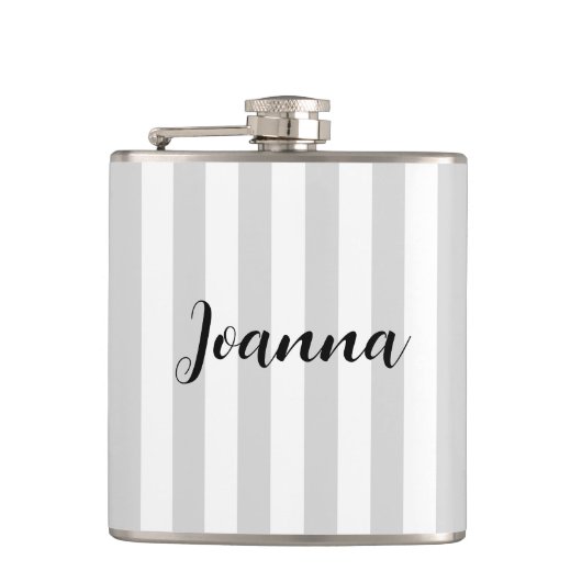 Personalisierte, hellgraue und weiße Streifen Flachmann (Vorderseite)