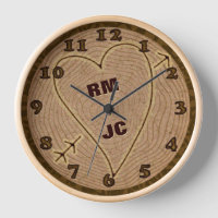 Personalisierte Herz Carved Initials Wood Tree Rin