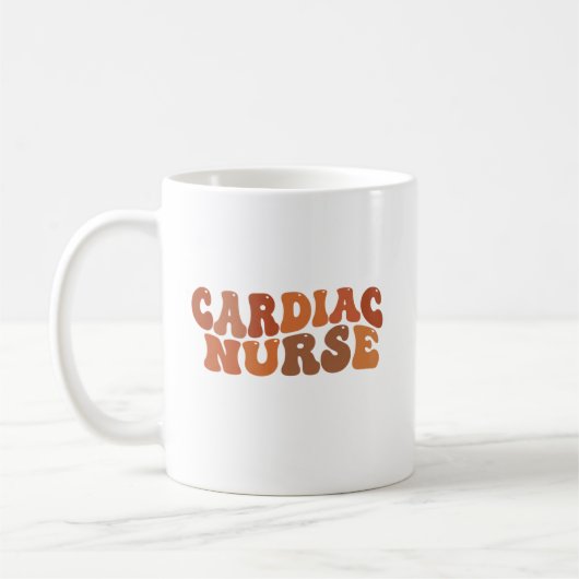 Personalisierte Herzkrankenschwester Retro-Typogra Kaffeetasse (Links)