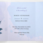 Personalisierte Hochzeit Elegan Blue Ästhetik Dreifach Gefaltete Einladung (Innenseite Mitte)