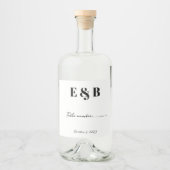 Personalisierte Hochzeitstil- und Datum-Tischnumme Alkoholflaschenetikett (Vorderseite)