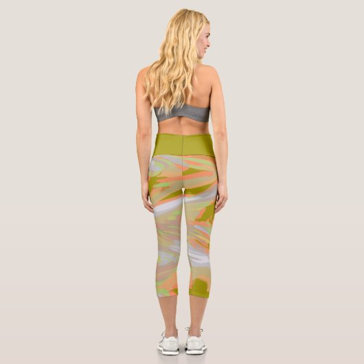 Personalisierte Holographische Camouflage Capri Leggings (Rückseite)