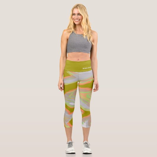 Personalisierte Holographische Camouflage Capri Leggings (Vorderseite)