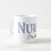 Personalisierte Hübsche florale Monogramm Nurie Kaffeetasse (Vorderseite Links)