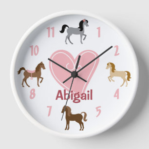 Personalisierte Hübsche Ponys und rosa Herzpferd Uhr