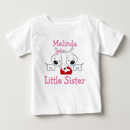 Personalisierte Hunde kleine Schwester Baby T-shirt (Vorderseite)