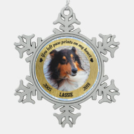 Personalisierte Hundememorial Sie  Paw Prints Schneeflocken Zinn-Ornament
