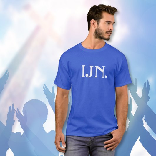 Personalisierte "IJN" im T - Shirt Jesu
