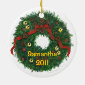 Personalisierte immergrüne Wreath-Verzierung Keramikornament (Hinten)