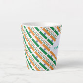 Personalisierte indische Flagge gekachelt Milchtasse (Vorderseite)