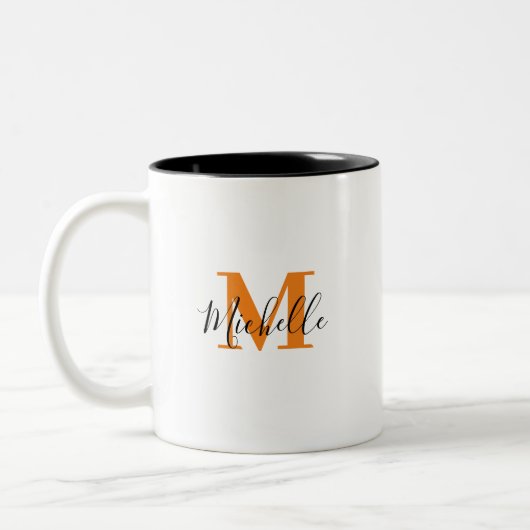 Personalisierte Initialen und Name Monogramm Zweifarbige Tasse (Links)