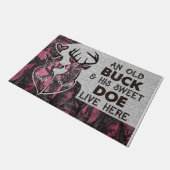 Personalisierte Jagdmatte, Geschenk für Jäger Fußmatte (Schrägansicht)