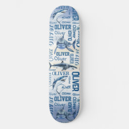 Personalisierte Jungen mit Hai-Collage Skateboard