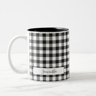 Personalisierte Karo Schwarz Weiß Rustikal Gingham Zweifarbige Tasse