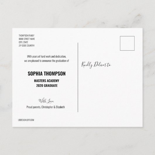 Personalisierte Klasse 2024 Name des Graduate Foto Ankündigungspostkarte (Rückseite)