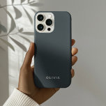 "Personalisierte Kohle Blue Custom iPhone 16 Pro Hülle<br><div class="desc">Fügen Sie mit diesem personalisierten Kohle Blue iPhone eine Touch Eleganz zu Ihren täglichen Essentials hinzu. Dieses elegante und elegante Gehäuse mit Charcoal Blue-Hintergrund und Ihrem individuelle Name in einem schicken Schriftart eignet sich hervorragend, um Ihren einzigartigen Stil zu präsentieren. Es ist für Schönheit und Langlebigkeit konzipiert und bietet einen...</div>