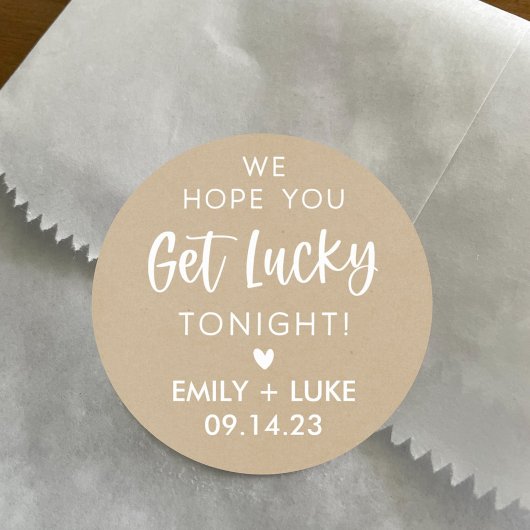 Personalisierte Kraft Wedding Lottery Ticket Gefal Runder Aufkleber