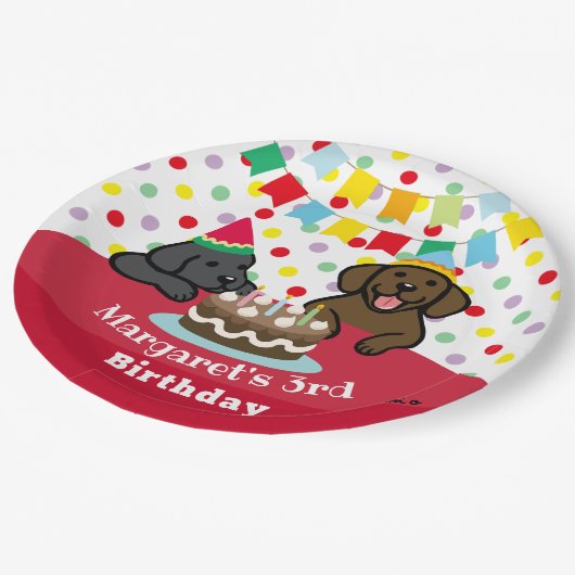 Personalisierte Labradore Schwarz und Schokolade G Pappteller (Schrägansicht)
