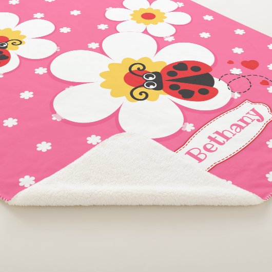 Personalisierte Ladybugs, rosa Sherpadecke (3/4)