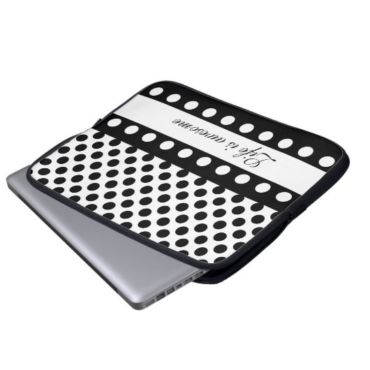 Personalisierte Laptop-Hülse: Schwarz-weiße Laptopschutzhülle (Vorne Knopf)