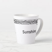 Personalisierte Latte-Tasse für Schwarzweiß-Dreie Milchtasse (Rechte Ecke)