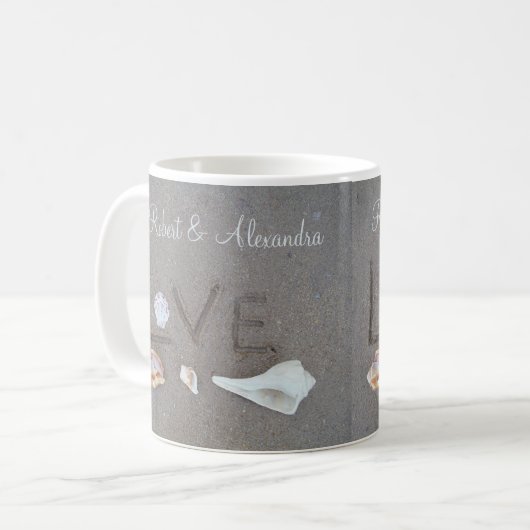 Personalisierte Liebe auf den Beach Muscheln Kaffe Kaffeetasse (Vorderseite Links)