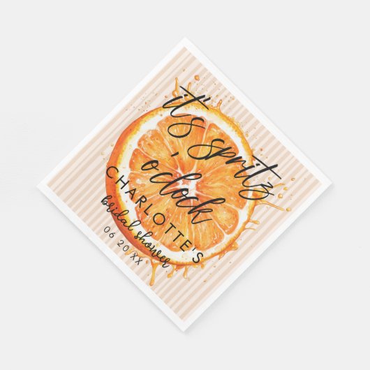 Personalisierte Liebe im First Spritz Brautparty Serviette (Ecke)