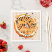 Personalisierte Liebe im First Spritz Brautparty Serviette (Beispiel)