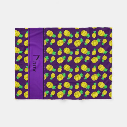 Personalisierte lila gelbe Namensananas Fleecedecke (Vorderseite (Horizontal))