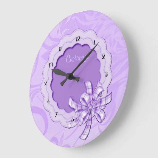 Personalisierte Lilac-Skalierung Große Wanduhr (Winkel)