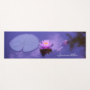 Personalisierte Lotus Blume Zen Lila See Yogamatte