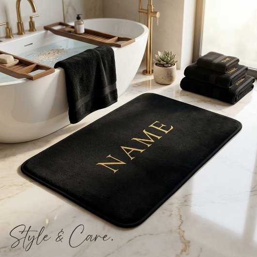 Personalisierte massive schwarze Badematte mit ind