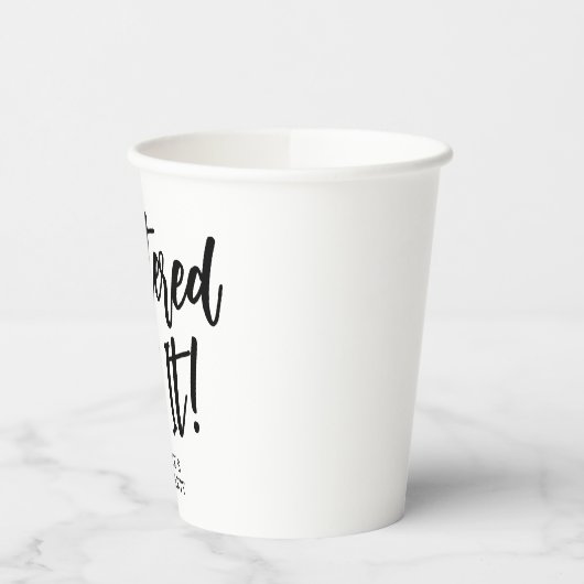 Personalisierte Master-Grad-Abschluss meistert es Pappbecher (Links)