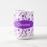 Personalisierte Mikrobiologie Kaffeetasse<br><div class="desc">Fügen Sie Ihren Namen zu einem mikrobiologisch-thematischen Design von gramgefärbten Bakterien hinzu. Gram positive Koks in Ketten und Clustern. Gram negative Stäbe,  einige mit Fahella oder Möwen geformt.</div>