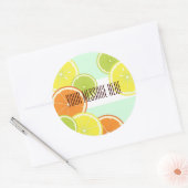 Personalisierte, moderne, grüne Zitrusfrüchte Runder Aufkleber (Umschlag)