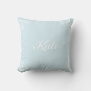 Personalisierte moderne Pastellblaue Typografie Na Kissen