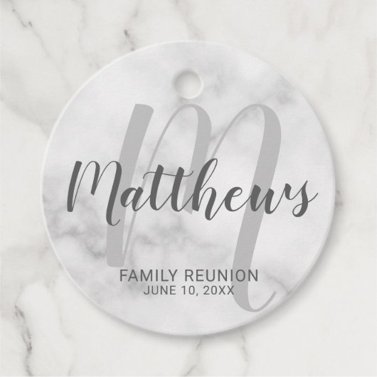Personalisierte moderne Script-Monogramm und Famil Geschenkanhänger (Vorderseite)