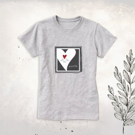Personalisierte moderne Vögel in Liebe Rotes Herz T-Shirt