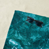 Personalisierte Monogram Türkis Sea Waves Strandtuch (Beispiel)