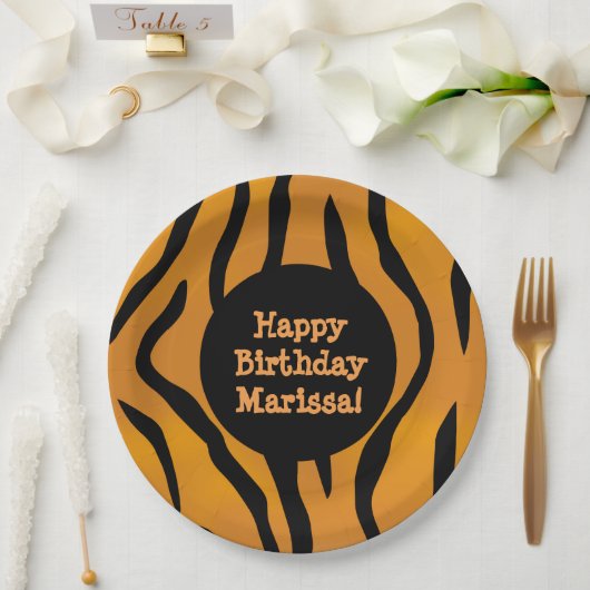 Personalisierte Monogram Wild Thing Tiger Streifen Pappteller (Hochzeit)